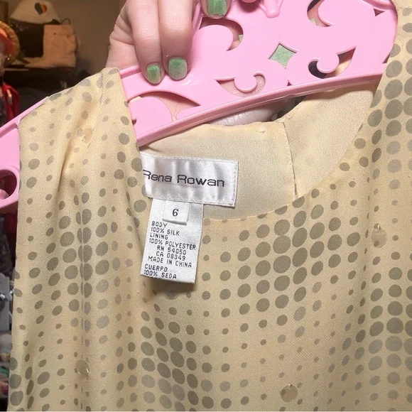 Rena Rowan SILK Yellow Sequin Dot Sleeveless Blouse - Picture 4 of 5